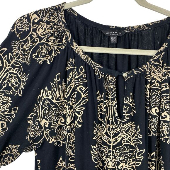 Lucky Brand Womens Tunic Top size 2X Black Tan Floral Paisley Boho Knit Casual - Picture 3 of 12
